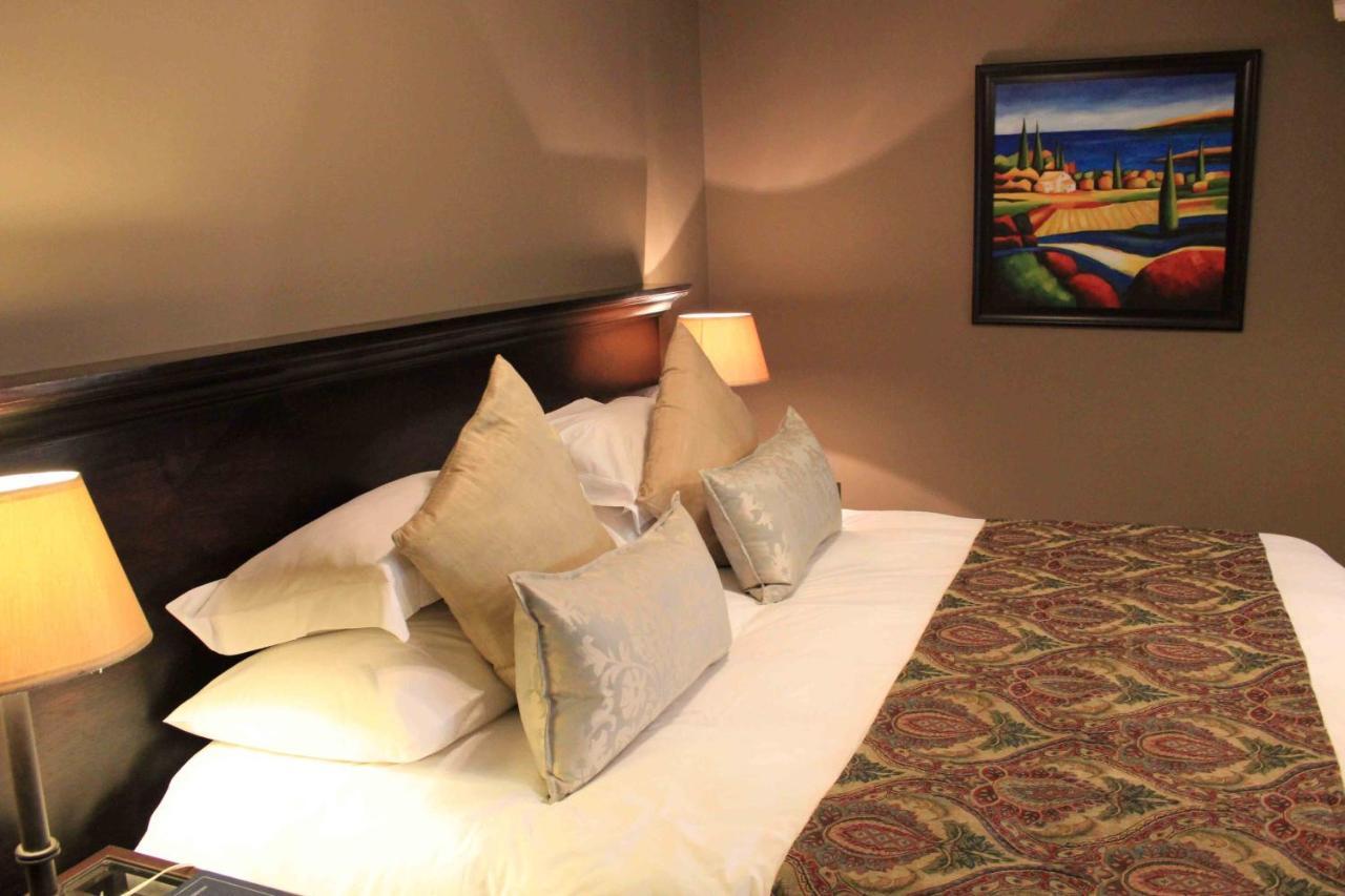Bass Lake Country Lodge Pretoria Luaran gambar