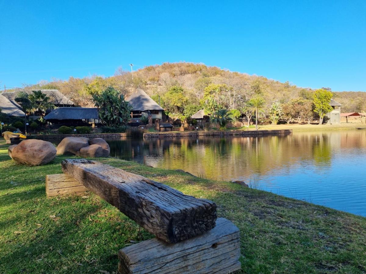 Bass Lake Country Lodge Pretoria Luaran gambar