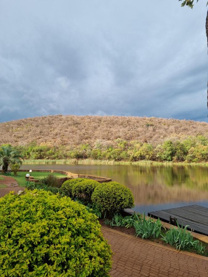 Bass Lake Country Lodge Pretoria Luaran gambar
